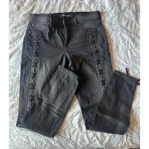 Express Distressed Black Lace Up Ankle Legging Jeans Mid Rise Size 6 Stretch